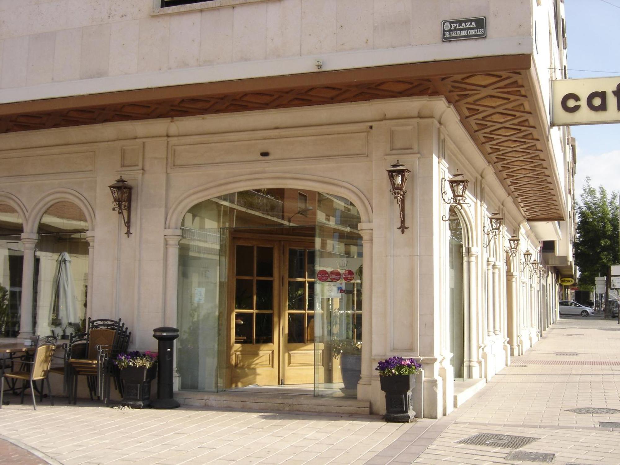 Hotel Aranda アランダ・デ・ドゥエロ エクステリア 写真